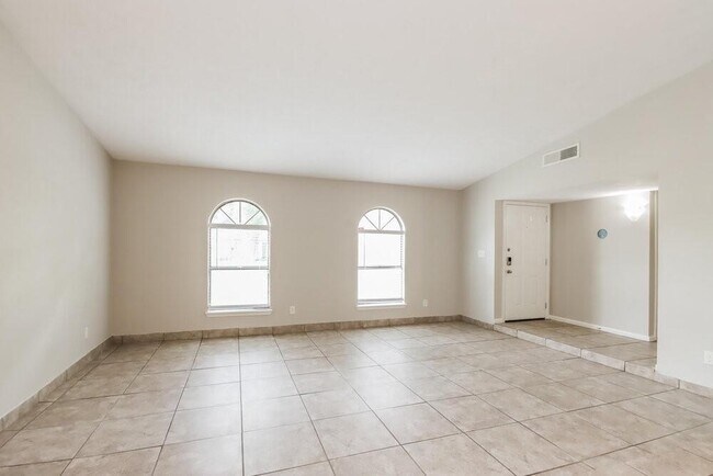 Foto del edificio - 2807 Killdeer Ln