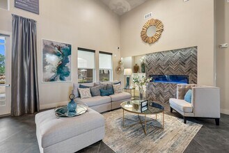 Interior Photo - Dream Germantown