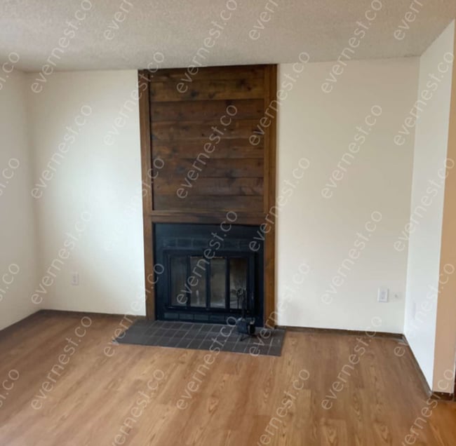 Foto del edificio - 3-Bedroom, 1.5-Bathroom Home in a Convenie...