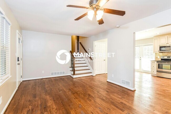 Building Photo - 4 Bedroom Pet-Friendly Home in DOUGLASVILLE, GA with Main Street Renewal