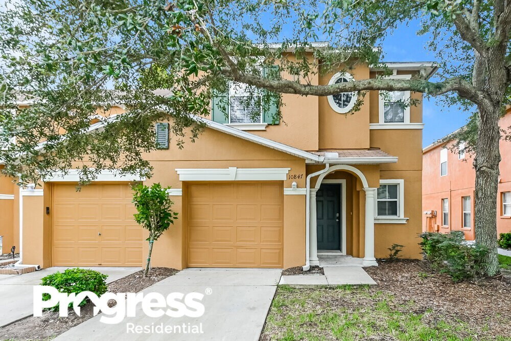Foto principal - 10847 Kensington Park Ave
