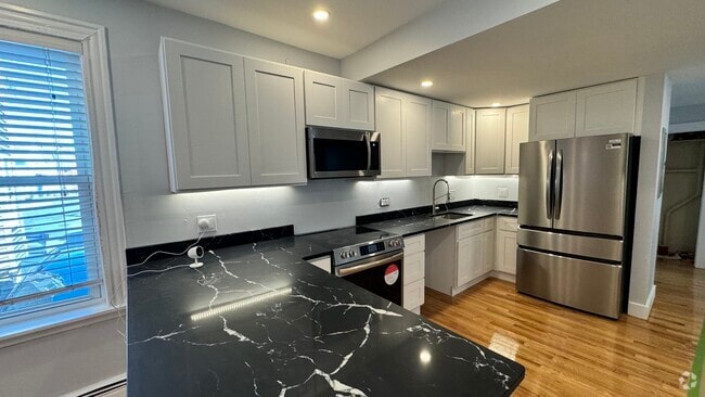 Building Photo - 23 Farrington Ave