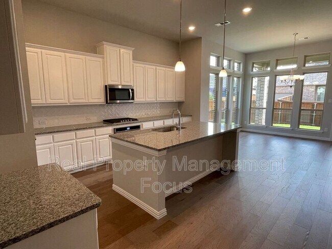 Building Photo - 13969 Falcon Ranch Dr