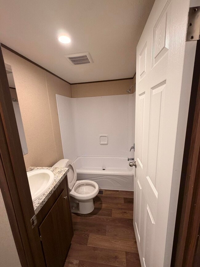Foto del edificio - 621 Live Oak St