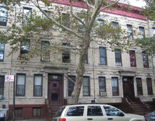 Primary Photo - 471-475 Chauncey St