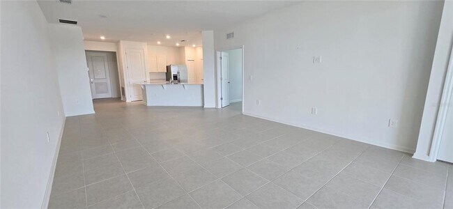 Foto del edificio - 2451 Bluestone Rd