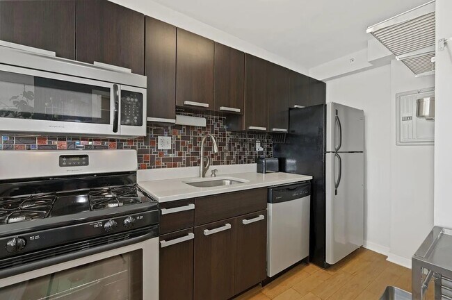 Foto del edificio - 1101 3rd St SW
