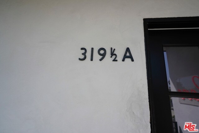 Foto del edificio - 319 1/2 Vernon Ave #A