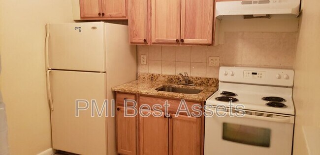 Foto del edificio - 2711 NW 1st St