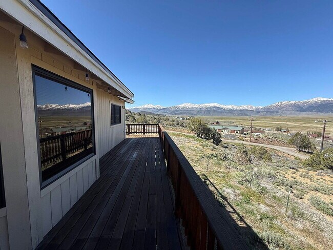 Building Photo - Single Family Home For Rent