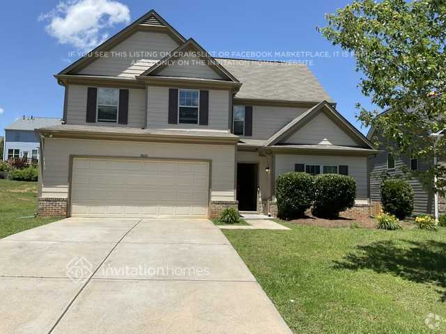 Building Photo - 3600 Brookhollow Dr