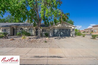 Building Photo - 1115 N 1340 W Cir