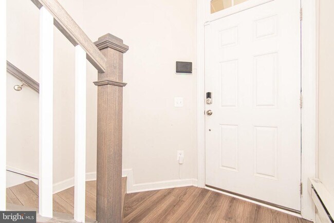 Foto del edificio - 9637 Block St