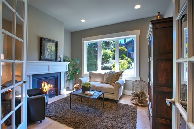 Foto del edificio - Beautiful 5 Bed 5.5 Bath Home in Mercer Is...