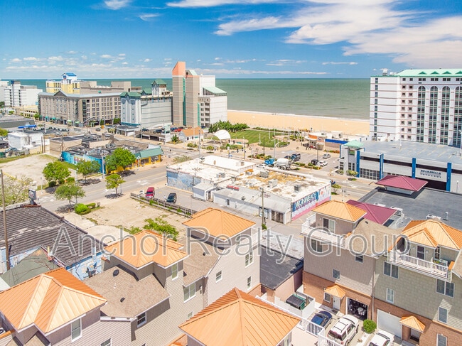 Photo - 217 16th St Apartment