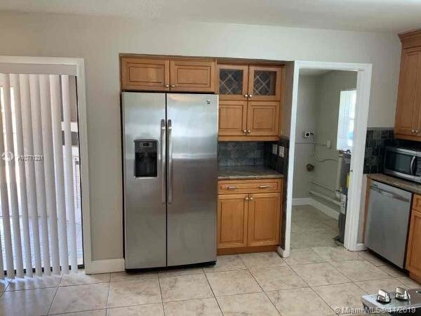 Foto del edificio - 1400 NW 42nd St