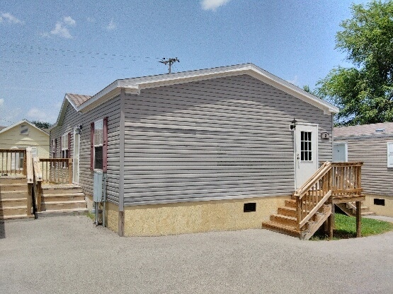 Exterior - 205 Hazelwood Dr