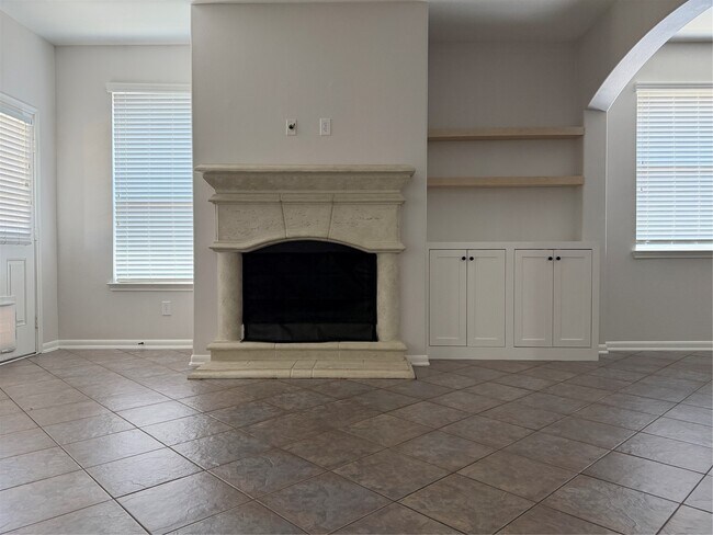 Building Photo - 15226 Olmstead Park Dr