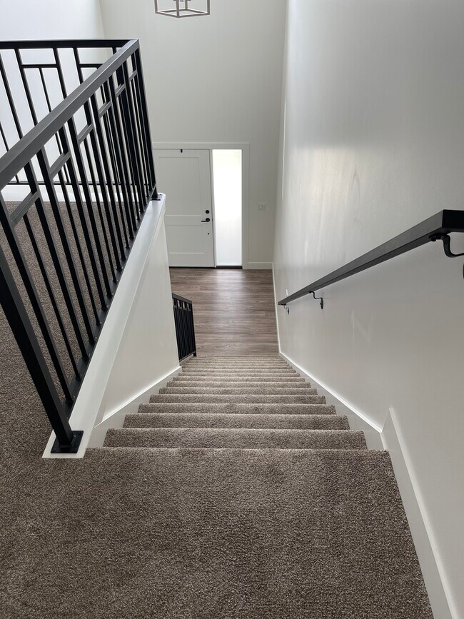 Foto del edificio - 1875 S Courtney Way