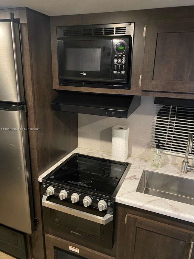 Foto del edificio - 25236 SW 133rd Ave