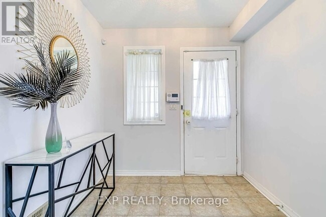 Building Photo - 3905 Quiet Creek Dr