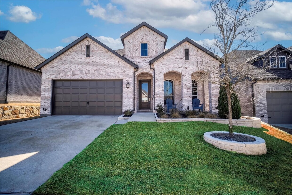 Foto principal - 1917 Barnhill Ln
