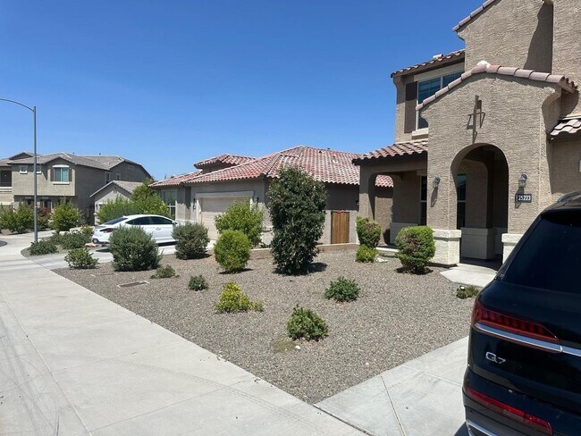 Foto del edificio - Stunning 4 Bedroom  House in Peoria