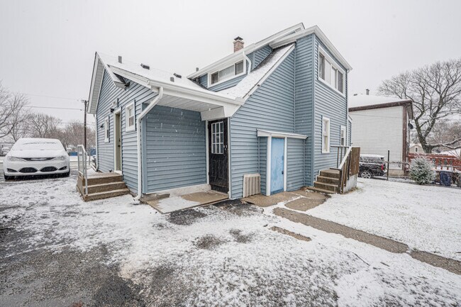 Foto del edificio - 264 N Jackson St