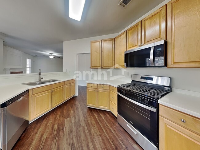 Foto del edificio - 1440 Stoney Field Pl