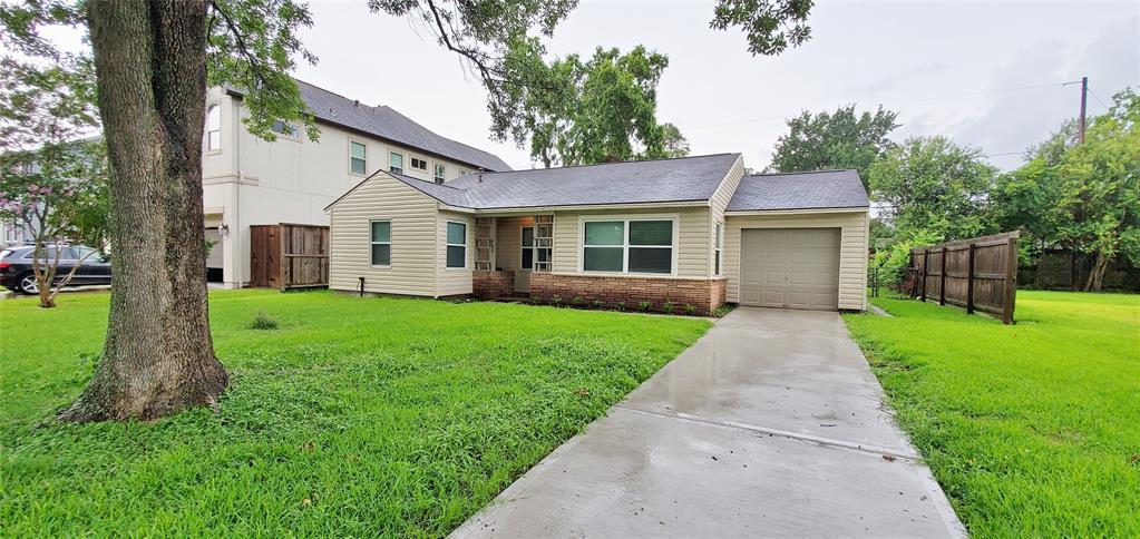 Foto principal - 4627 Maple St