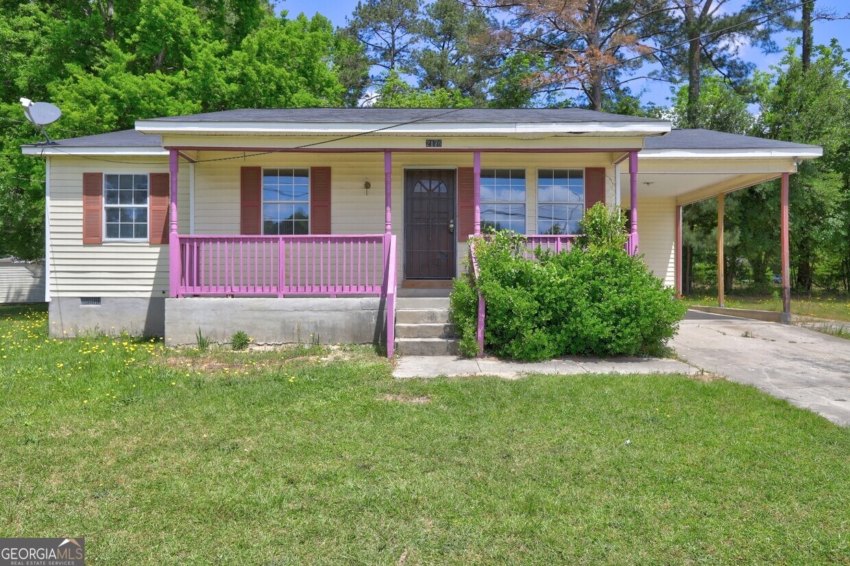 Primary Photo - 2176 Bayswater Rd
