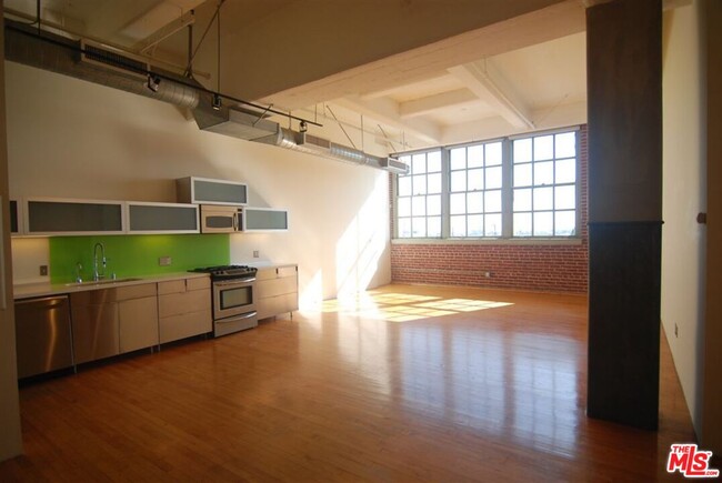 1850 Industrial St Unit 410, Los Angeles, CA 90021 - Condo for Rent in ...