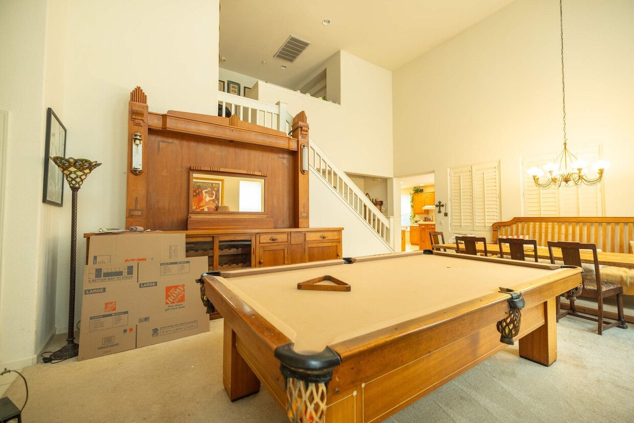 Foto principal - 115 Maybeck St