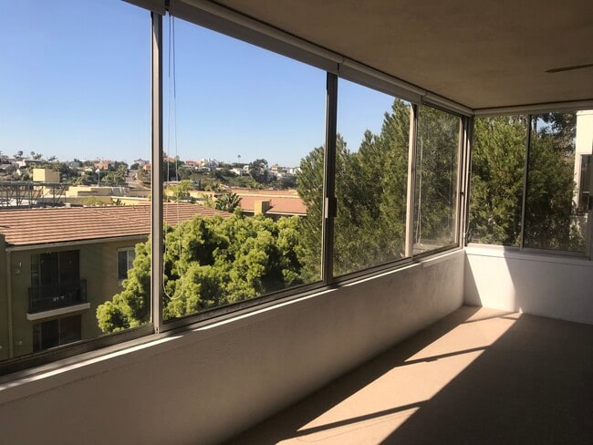 Sun room view - 8701 Delgany Ave