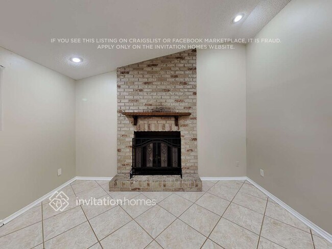 Building Photo - 2316 Dunbury Ct