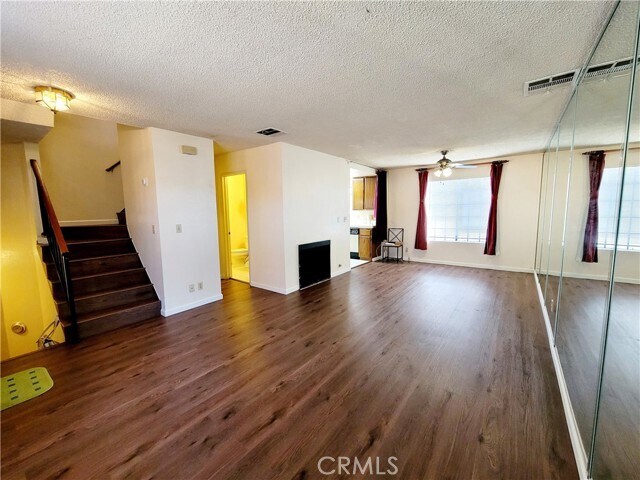 Foto del edificio - 2411 S Baldwin Ave