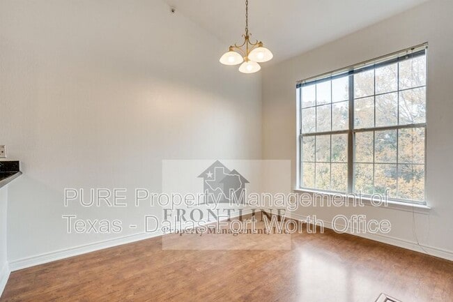 Building Photo - 1651 Ascension Bluff Dr