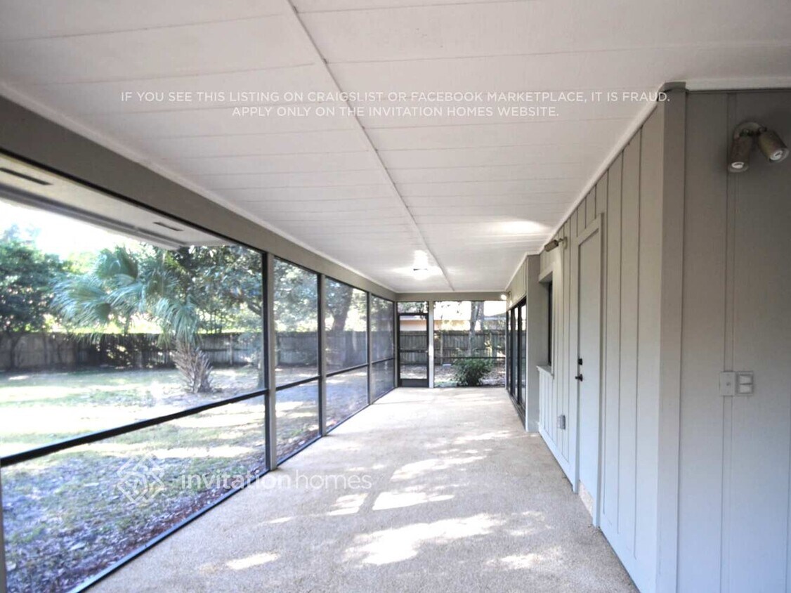 Foto del edificio - 1240 Majestic Oak Dr