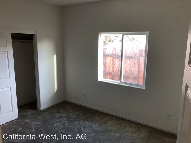 Building Photo - 3 br, 2 bath House - 1556 MADISON LANE