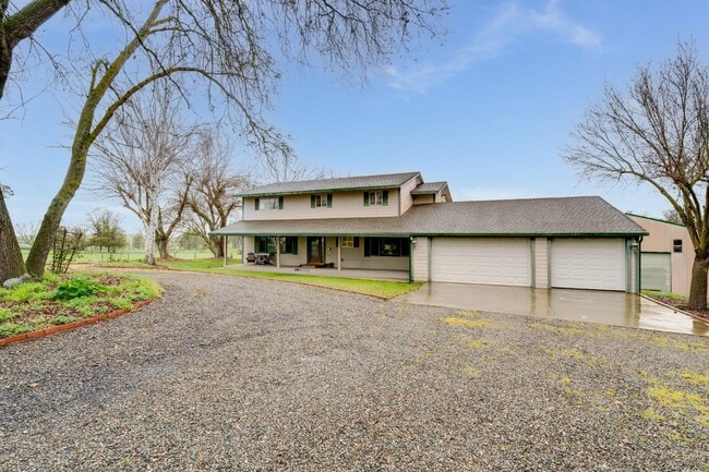 Building Photo - 12707 Leo Ln