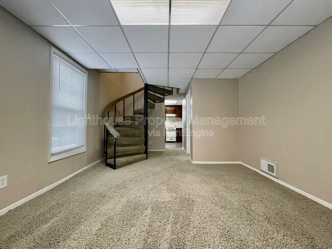 Foto del edificio - 3580 Marine St SW