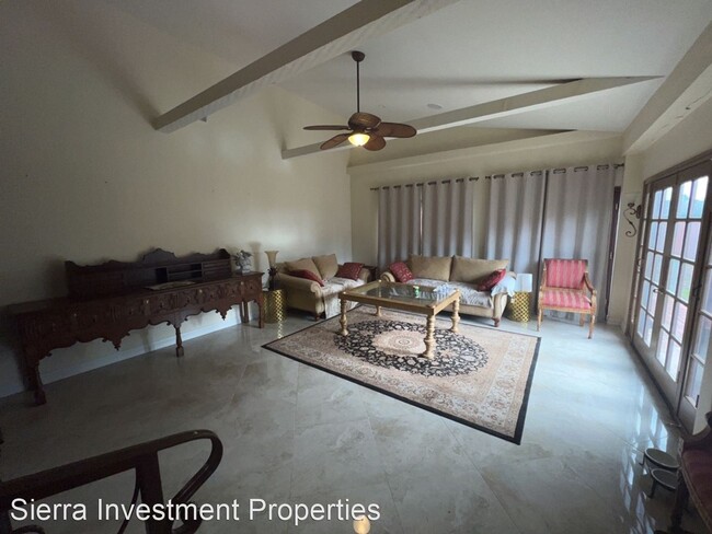 Building Photo - 3 br, 2 bath House - 6656 Greenbush Ave.