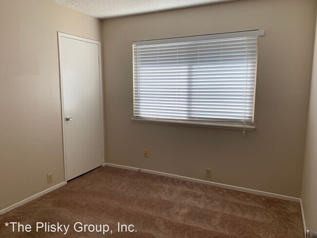 Building Photo - 3 br, 1.5 bath House - 1768 Tiburon Court