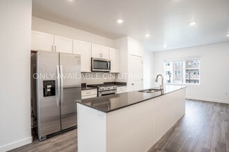 Building Photo - 333 S 1110 W