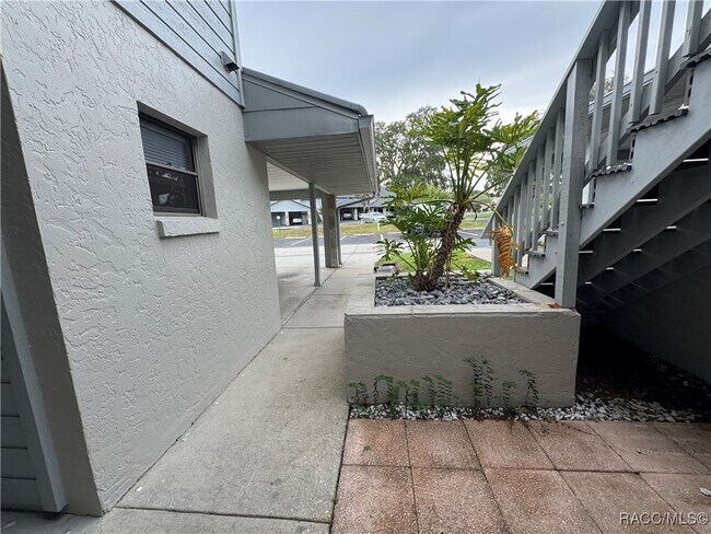 Foto del edificio - 790 E Gilchrist Ct