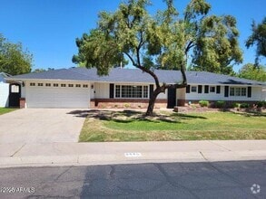 Building Photo - 3445 N 47th St