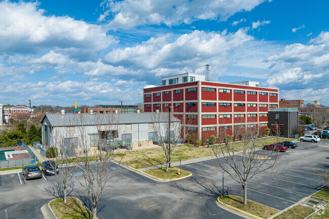 Building Photo - Star Lofts