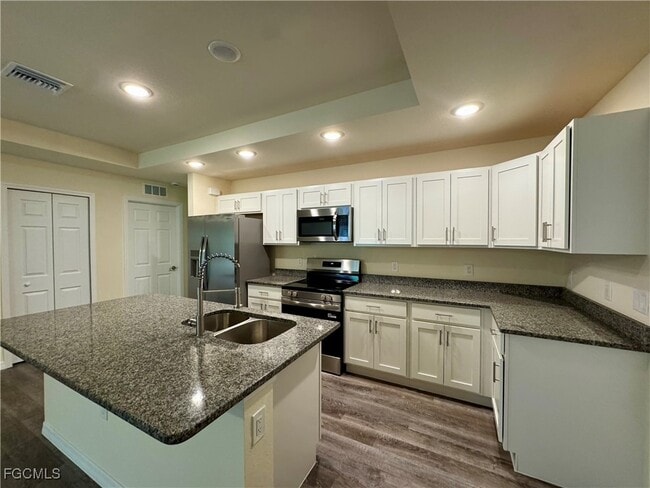 Foto del edificio - 3029 Mockingbird Rd