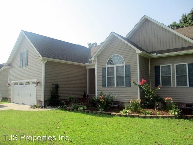 Foto del edificio - 221 Pecan Grove Ct