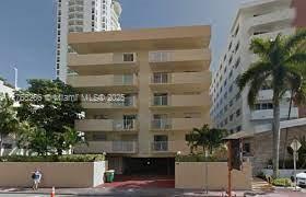 Building Photo - 4141 Collins Ave